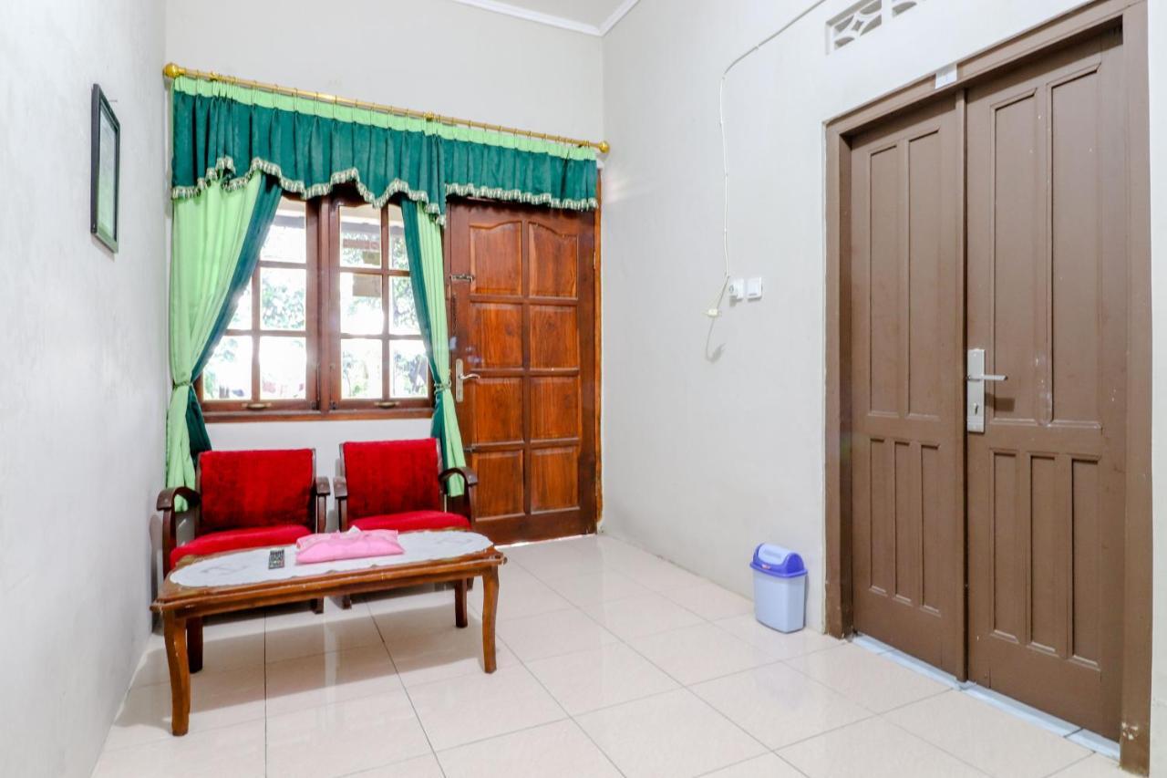 Homestay Damandiri Prambanan Syariah Salakan Exteriör bild