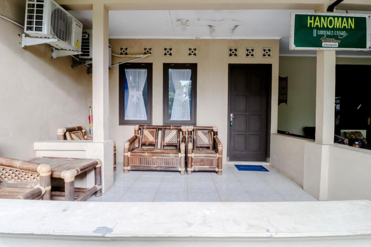 Homestay Damandiri Prambanan Syariah Salakan Exteriör bild